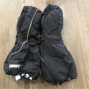Swany Black Youth Mittens Tot’s M (3-4)